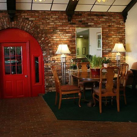 Quail Run Lodge サバンナ エクステリア 写真